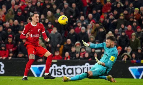 Liverpool khủng bố tinh thần Chích chòe với 34 lần bắn phá