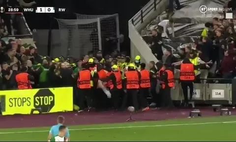 Arsenal ra giá siêu khủng cho Saka