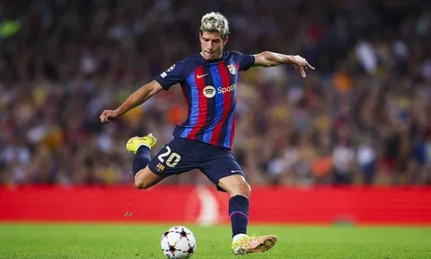 Barca đạt thỏa thuận 2 năm với hậu vệ Tây Ban Nha