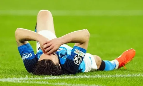 Napoli tìm cách vá hàng thủ sau chấn thương của trụ cột