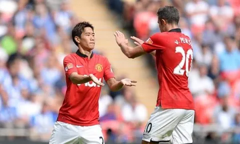 4 cầu thủ Man Utd ký hợp đồng cùng Van Persie thể hiện ra sao?