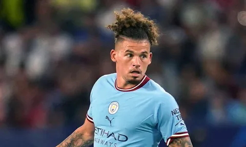 4 CLB Premier League và Juventus tranh mua sao thất sủng Man City