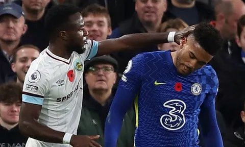 4 điều bạn có thể bỏ lỡ trận Chelsea 1-1 Burnley: Reece James bị nhấn đầu