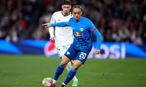4 key pass, tiền vệ Leipzig nổi bật hơn cả Bellingham
