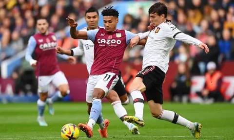 4 màn trình diễn thảm họa của Man United trước Aston Villa