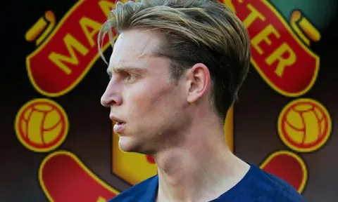4 tân binh đang trên đường cập bến Old Trafford