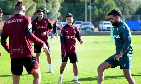 Vĩnh Nguyên chia tay CLB La Liga; ĐT Việt Nam loại 4 cầu thủ