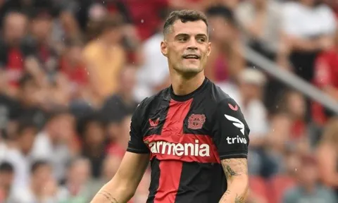 Xhaka bị Xabi Alonso bỏ rơi?