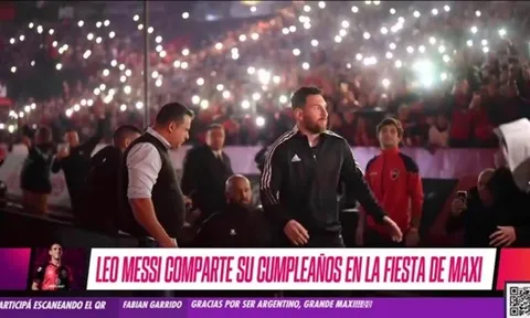 42.000 CĐV hát chúc mừng sinh nhật và chứng kiến Messi lập hat-trick