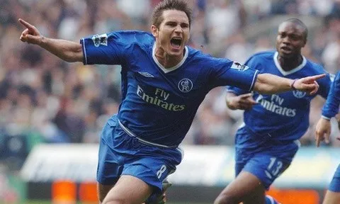 45 phút kỳ lạ nhất của Lampard