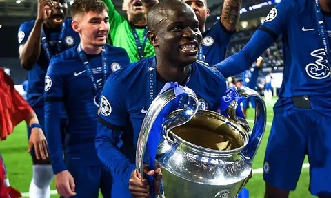 Arsenal tăm tia Kante, Chelsea được gửi thông điệp