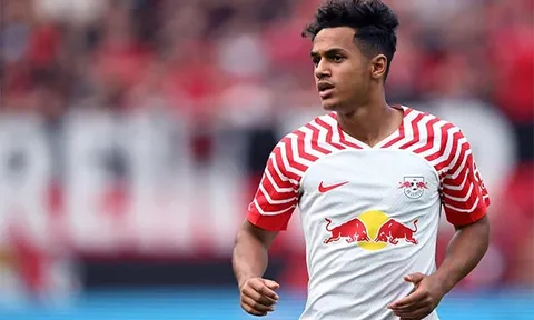 Sếp lớn Leipzig chê bai cầu thủ trẻ của Liverpool một cách tinh tế