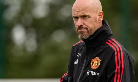 Cuộc thanh trừng ở Old Trafford chính thức bắt đầu