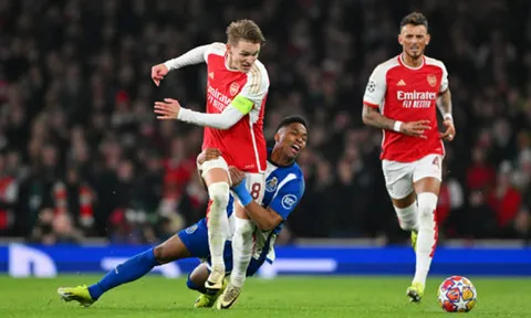 "Arsenal sẽ thắng Bayern, thắng City ở bán kết, Barca ở chung kết. Đơn giản"