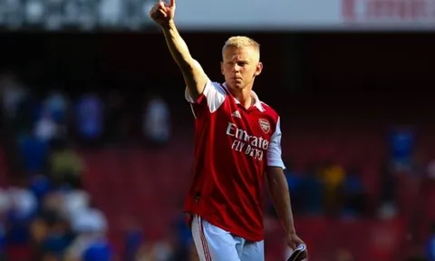 Zinchenko: "Một thủ lĩnh, chiến binh thực thụ"