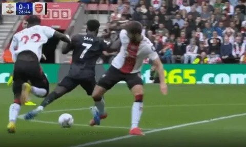 NÓNG! Real ra thông báo về Mbappe, PSG đáp trả