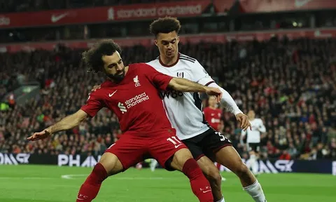 5 điểm nhấn Liverpool 1-0 Fulham: Bước ngoặt Chelsea; Sức ép lên M.U