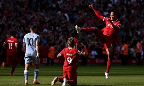 5 điểm nhấn Liverpool 1-1 Aston Villa: Chia tay huyền thoại; Khép lại giấc mơ