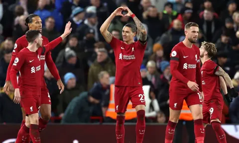 5 điểm nhấn Liverpool 2-1 Leicester: Cơn ác mộng; Điểm yếu cố hữu của The Kop