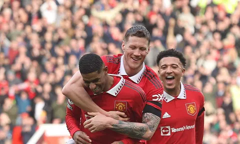 5 điểm nhấn M.U 3-0 Leicester: Đẳng cấp thế giới; Độc lạ Weghorst