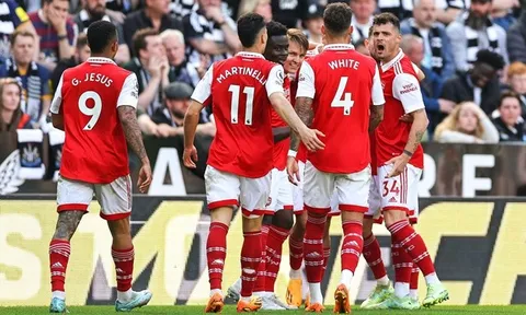 5 điểm nhấn Newcastle 0-2 Arsenal: Kỷ lục gia; Cuộc chiến căng thẳng