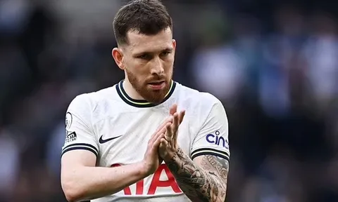 NÓNG! Emile Hojbjerg chia tay Tottenham