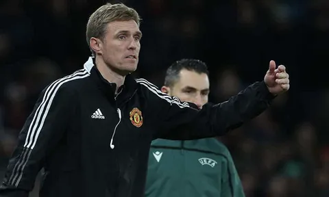 Giám đốc M.U vui mừng vì 2 con trai được ký hợp đồng với Man City