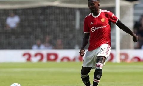 Sao trẻ vừa rời Man Utd nóng lòng trở lại EPL