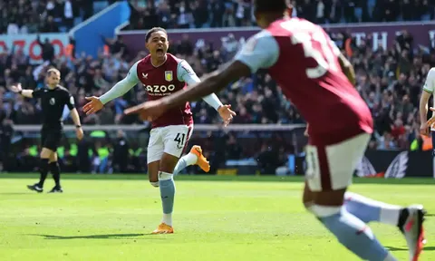 Thua dễ Villa, Tottenham ngày càng xa rời cúp châu Âu