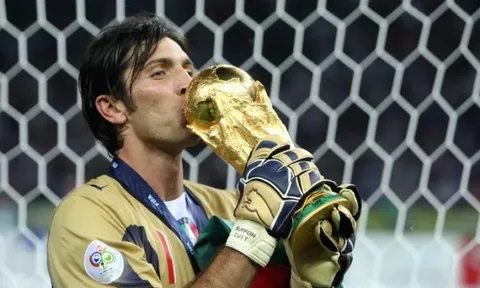 6 thủ môn xuất sắc nhất mọi thời đại: Neuer xếp cuối, Buffon đứng đầu