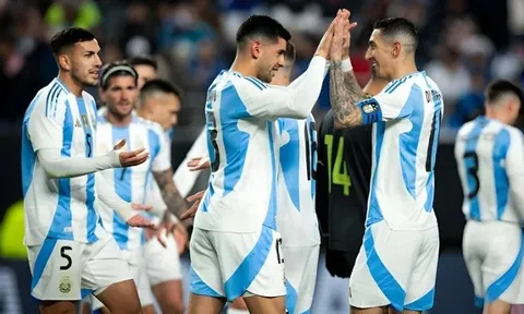 Sao Chelsea ghi bàn, Argentina thắng đậm
