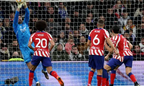 Bộ đôi tiền đạo Inter 'vui như tết' sau khi thắng Juve