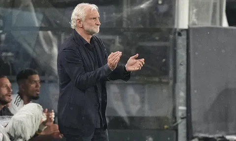 Rudi Voller có quyết định quan trọng với tuyển Đức