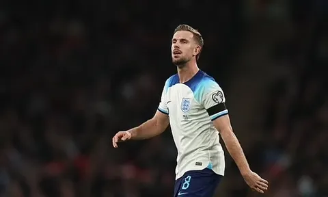 4 điều đáng chú ý trận Anh - Malta: Nỗi buồn cho Henderson; Rooney xuất hiện