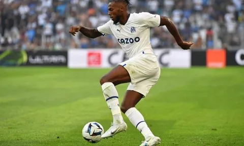 7 ngôi sao giúp Arsenal gây quỹ nổ 'bom tấn' trên TTCN