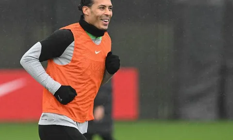 Van Dijk sẽ trở lại trong trận đấu tại Carabao Cup