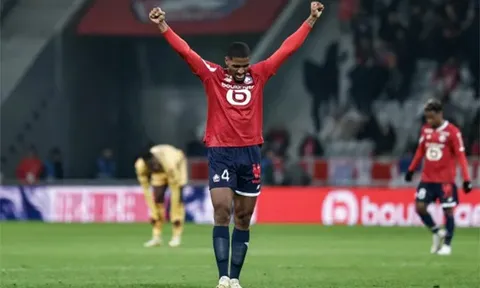 Roma quan tâm đến trung vệ Alexsandro của Lille