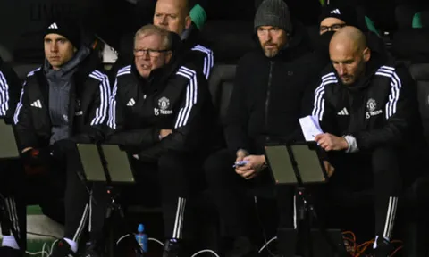 Ten Hag nói gì khi đội bóng bỏ lỡ 6 cơ hội ngon ăn?