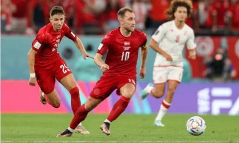 Peter Smith: "Một màn trình diễn đặc biệt của Salah"