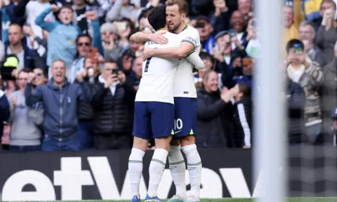 Song sát Kane - Son lên tiếng, Tottenham sống dậy hy vọng top 4