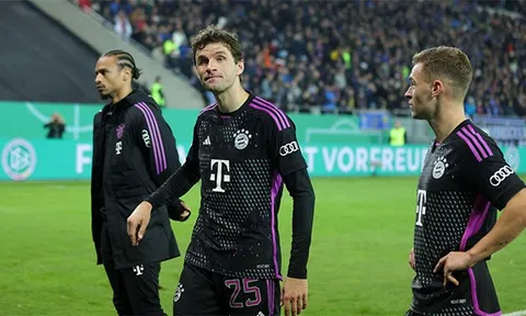 Thomas Muller chỉ trích các đồng đội sau trận thua sốc