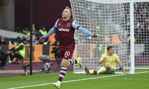 Alan Shearer ấn tượng với phong độ ghi bàn của Jarrod Bowen
