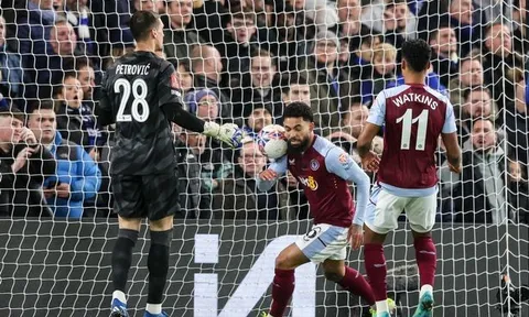 Petrovic thẳng thắn phát biểu về bản thân sau trận hòa Aston Villa