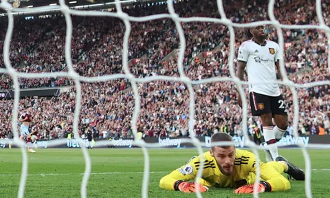 Pep đã gợi ý cho Ten Hag cách xử trí với De Gea