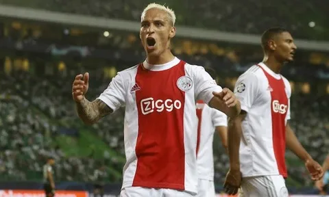 Ten Hag thừa nhận Ajax chuẩn bị chia tay họng pháo Brazil