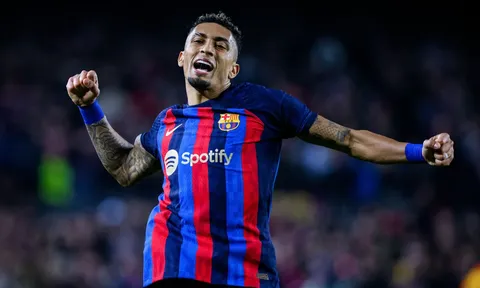 Raphinha ra quyết định với Barca