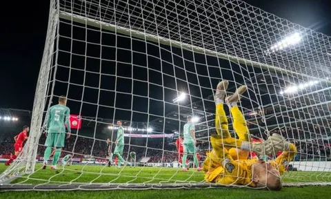 9 key pass, "siêu cầu thủ" xuất hiện trong trận Thụy Sĩ 3-3 Belarus