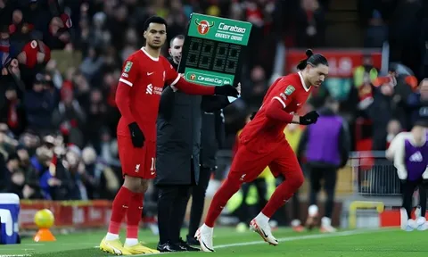 Klopp cuối cùng đã lấp đầy khoảng trống Salah