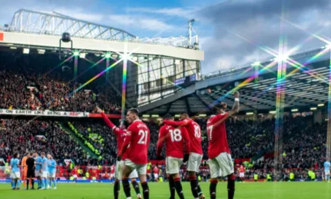 Paul Scholes nói thẳng cơ hội vô địch của Man Utd