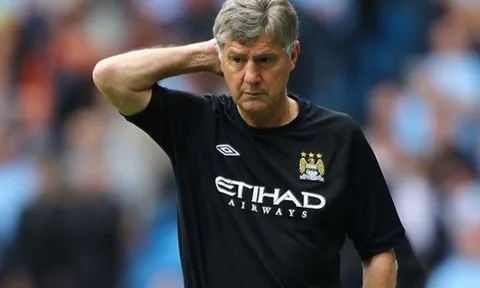 Kẻ bị fan Chelsea la ó và các HLV tạm quyền Big 6 Premier League